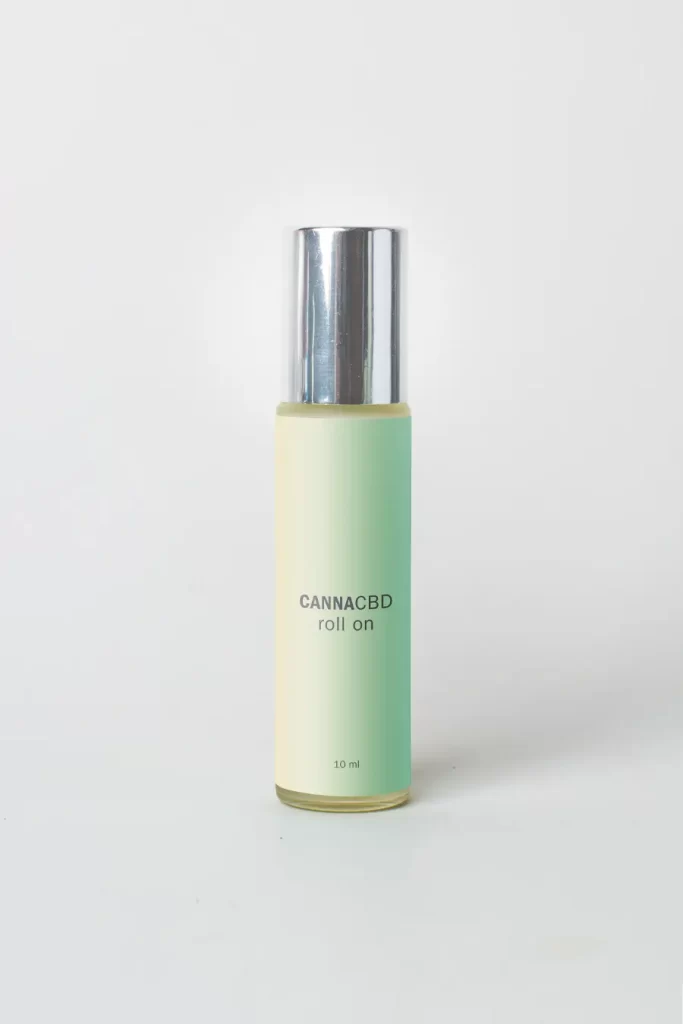 Cosmetica-Roll-On-CBD-Cannacbd-683x1024 Roll-on Migrañas CBD con CBN